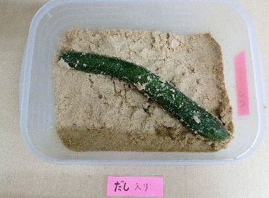 前日に漬けたきゅうり