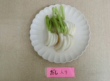 ぬかの風味は若干薄いような気がしますが、だしの味が良く染みた美味しい漬物になっていました