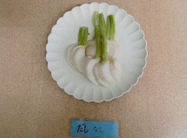 とってもおいしいぬか漬けに仕上がっています。 カブのぬか漬けおススメです